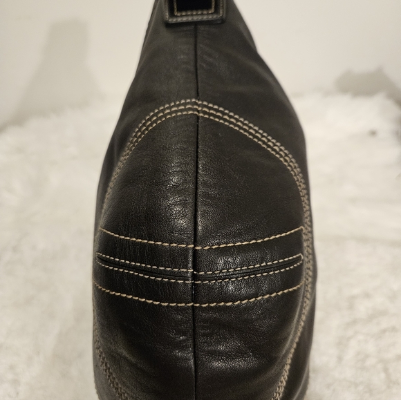 2005 Coach Hobo Bag With Tassel & Hangtag ( Vintage). And Wallet. - Picture 3 of 9